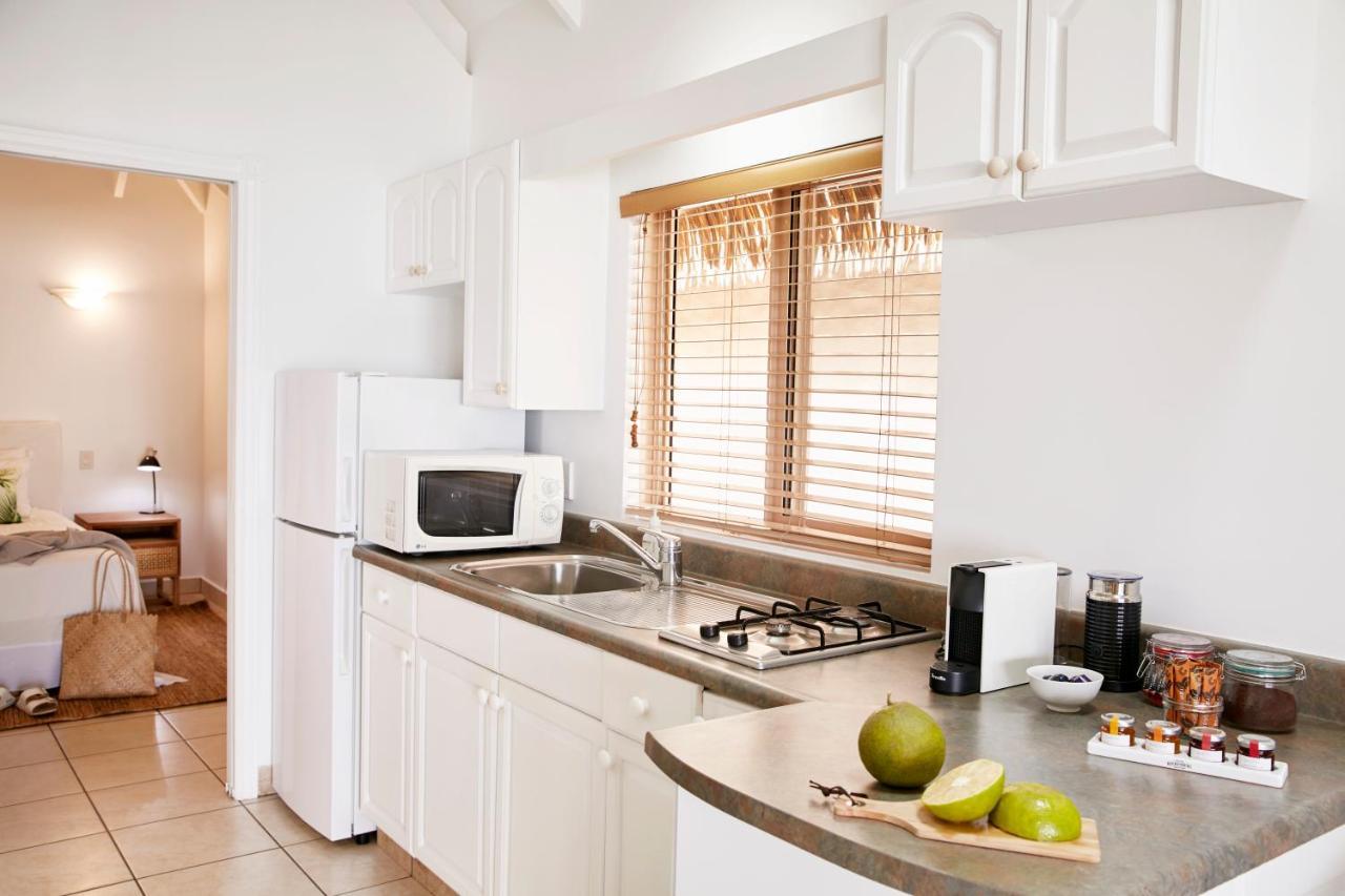 Motu Beachfront Art Villas Раратонга Экстерьер фото